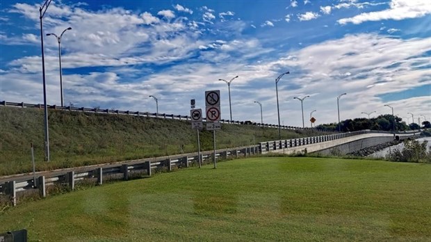 Entrave sur le pont Monseigneur-Langlois le 27 juin