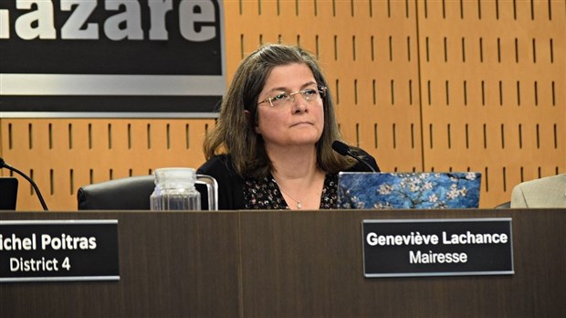 Saint Lazare mayor apologies for council's behaviour