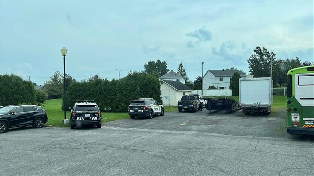 Police operation underway in the Boisvert Street area of Vaudreuil-Dorion   