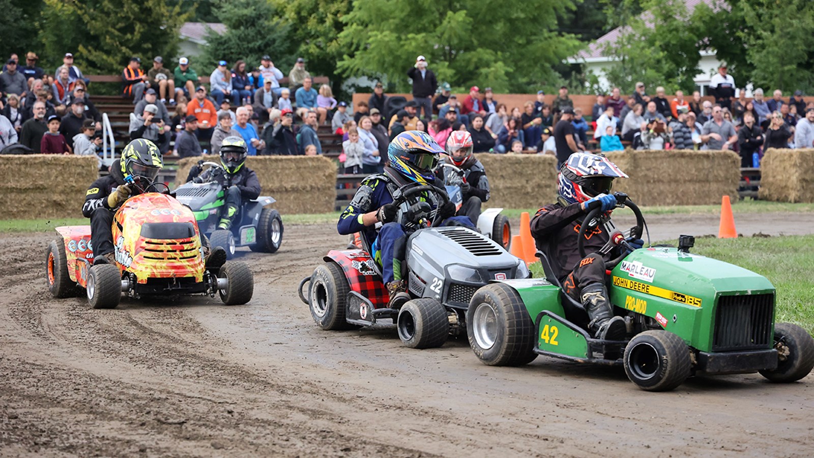 A look back at the tractor race in SainteJustinedeNewton