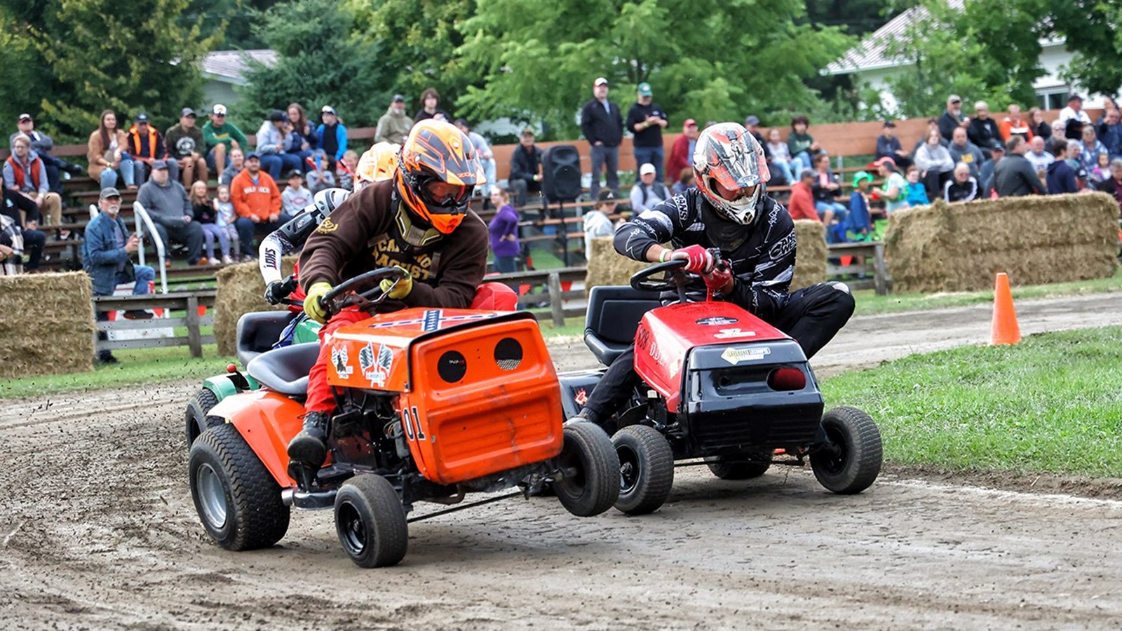 A look back at the tractor race in SainteJustinedeNewton
