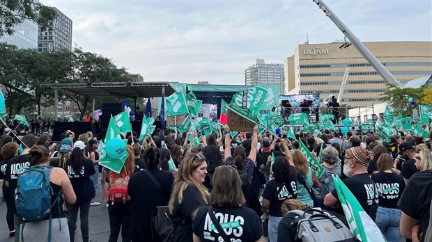 Un mandat de grève générale illimitée adoptée par les membres du Syndicat de Champlain 