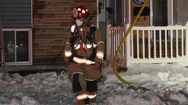 Le Service incendie de Salaberry-de-Valleyfield en assistance à Vaudreuil-Dorion 