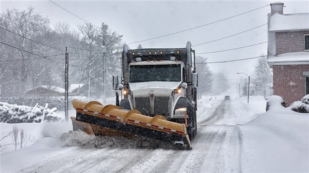 Des conditions hivernales difficiles sur les routes en fin de journée