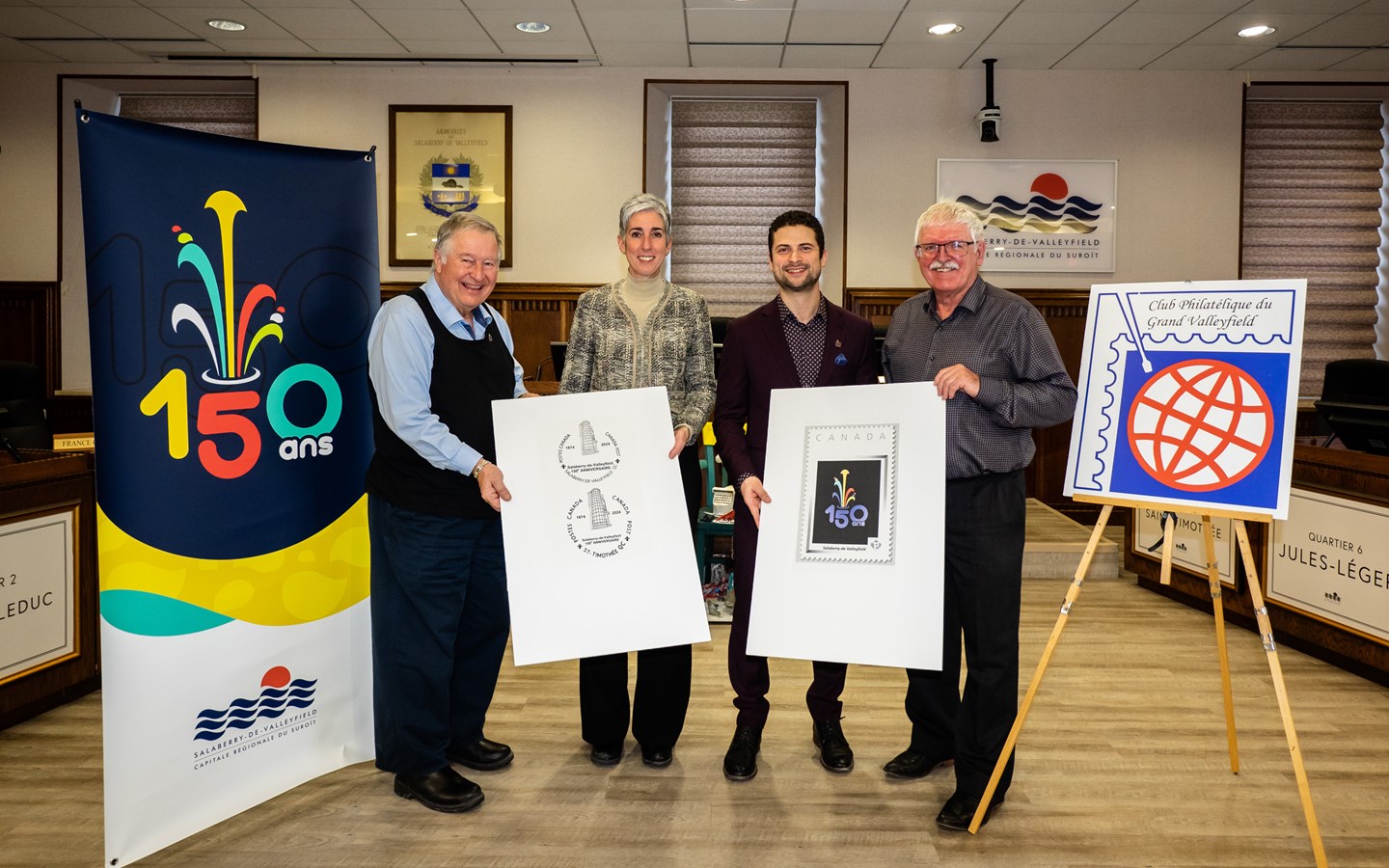 SalaberrydeValleyfield un timbre créé en l'honneur de son 150e