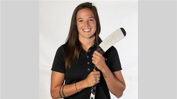 Women's hockey: half-hearted interest from readers in the new league  