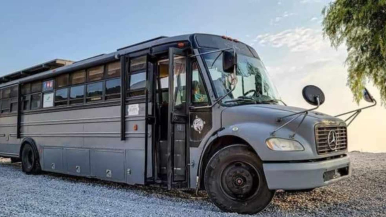 Nomadic life: the Lessard-Ringuette clan moves on to phase 2