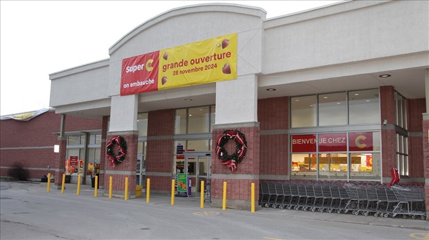 Rigaud's Super C opens its doors  