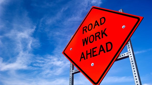Obstruction at the Lippé/Duckett intersection this Wednesday in Les Coteaux   