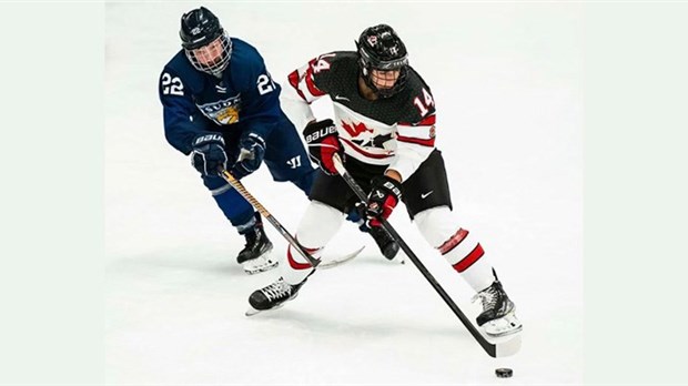 Une hockeyeuse du Cégep John-Abbott a remporté la médaille de bronze 