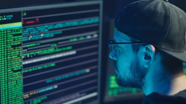 Sûreté du Québec warns of fraudulent text messages 