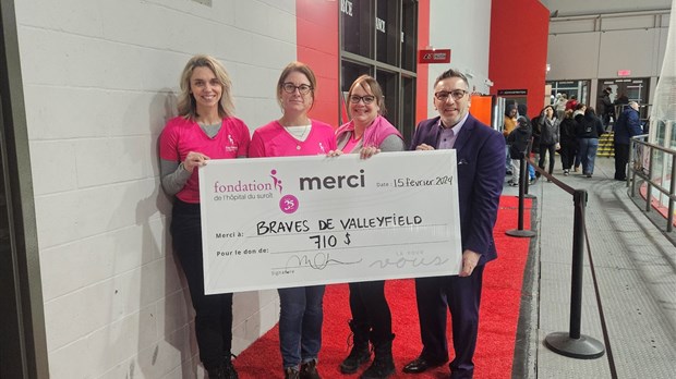 Les Braves remettent 710 $ à la Fondation de  l’Hôpital du Suroît 
