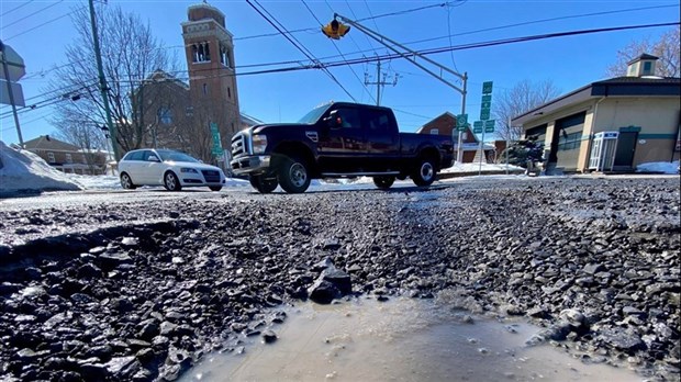 L’effet «pires routes»: repaver le Québec, un vote à la fois depuis 9 ans