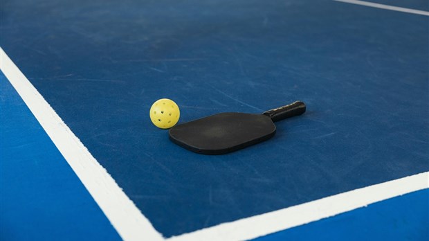 Enjoy tennis and pickleball in Saint-Zotique