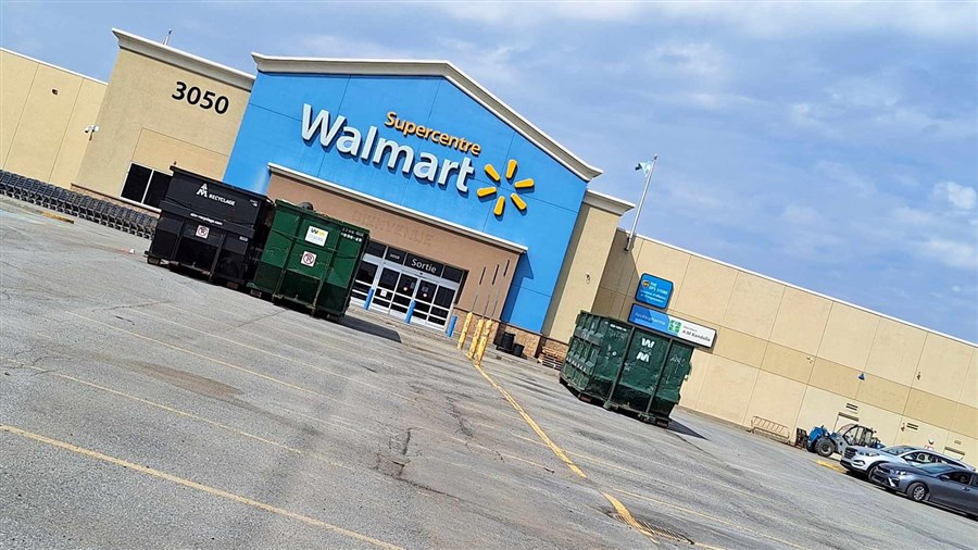 Walmart Vaudreuil-Dorion: Reopening scheduled for May