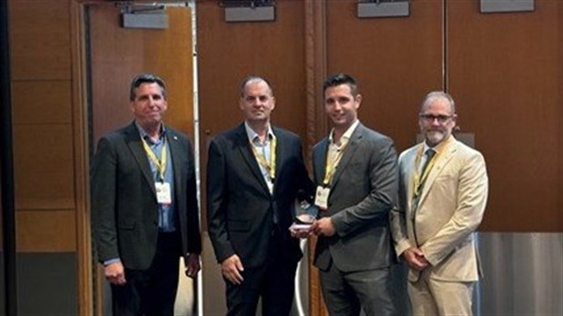 CETAM wins award for community paramedicine project