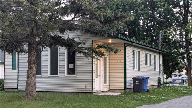 Sale of the former Canadian Coast Guard post in Saint-Zotique   