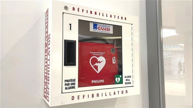 Saint-Étienne-de-Beauharnois fait l'acquisition de trois défribrillateurs externes 
