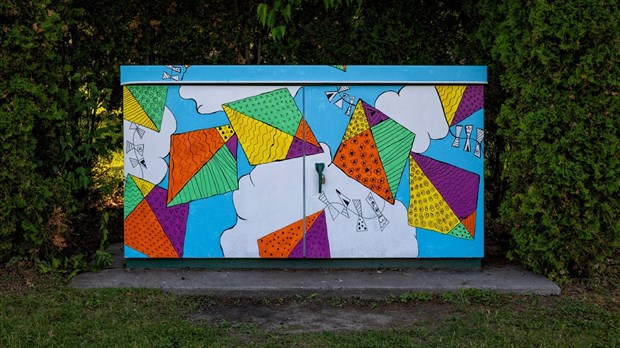 Artistic embellishment of electrical boxes in Vaudreuil-Dorion parks