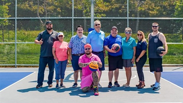 Pincourt: Basketball courts now open