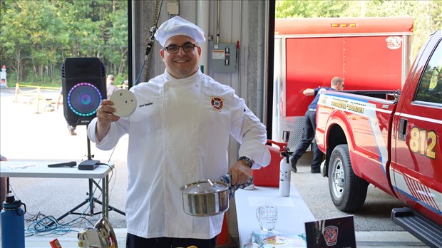 Nearly 1,000 visitors at Saint-Lazare fire station open house   