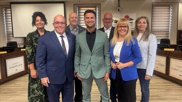 Miguel Lemieux réélu par acclamation pour un 3ᵉ mandat à la mairie