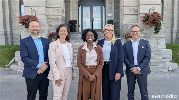 Économie et éducation au cœur de la tournée de Madwa-Nika Cadet et Marie-Claude Nichols