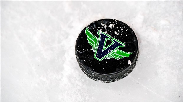 Les Voltigeurs féminines en route pour le Showcase CHSSL de Calgary