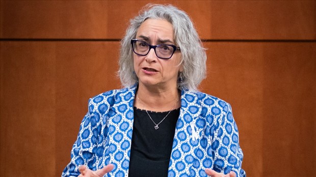 Claude DeBellefeuille réagit au projet d’oléoduc en Alberta