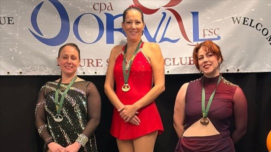 Vanessa Sévigny renoue avec le patinage artistique