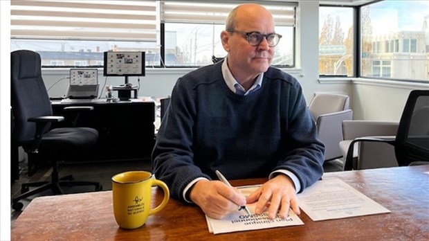 Québec permet à deux bibliothèques d’enrichir leurs collections