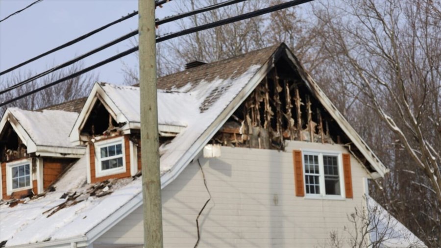 Une cinquantaine de pompiers en intervention aux Cèdres tôt ce matin 