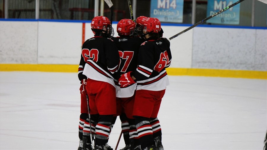 Une défaite et une victoire pour les Pionniers M18 D4 