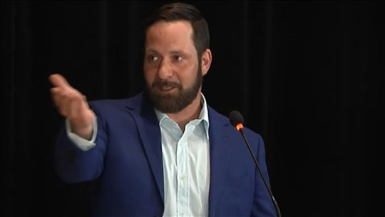 Kristian Solarik annonce son départ du Parti vert du Québec