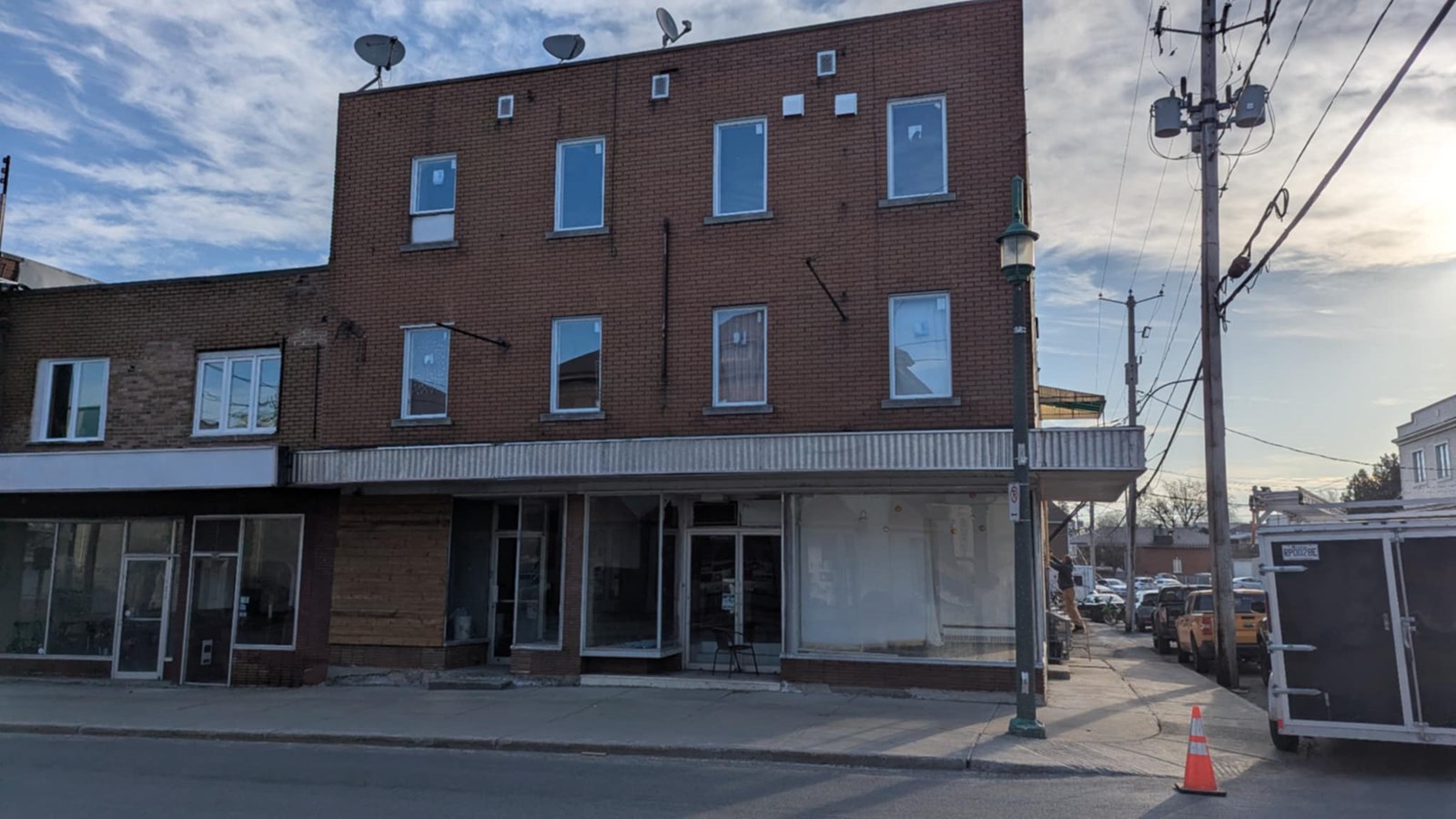 Un bâtiment échappe à la démolition au centre-ville de Salaberry-de ...