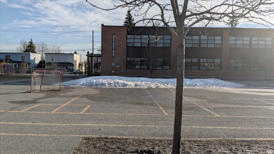 Salaberry-de-Valleyfield va céder deux terrains au CSSVT 