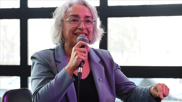 ÉLECTIONS 2025: Claude DeBellefeuille présente ses six priorités pour la région