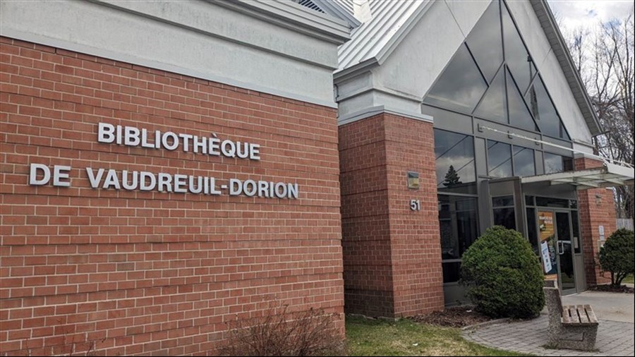 Grand déménagement de la bibliothèque de Vaudreuil-Dorion