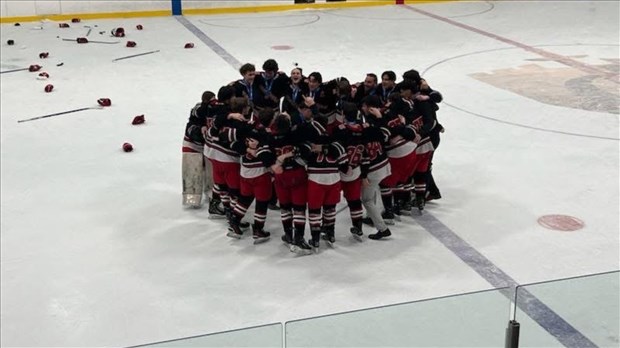 Les Pionniers de Soulanges M18 sacrés champions provinciaux 