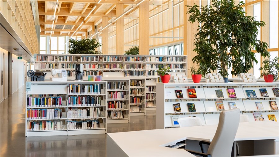 Potes ouvertes à la nouvelle bibliothèque de Vaudreuil-Dorion