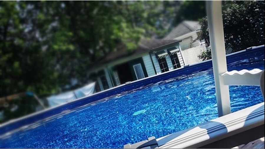 Inquiétude et opposition à la nouvelle réglementation sur les clôtures de piscine