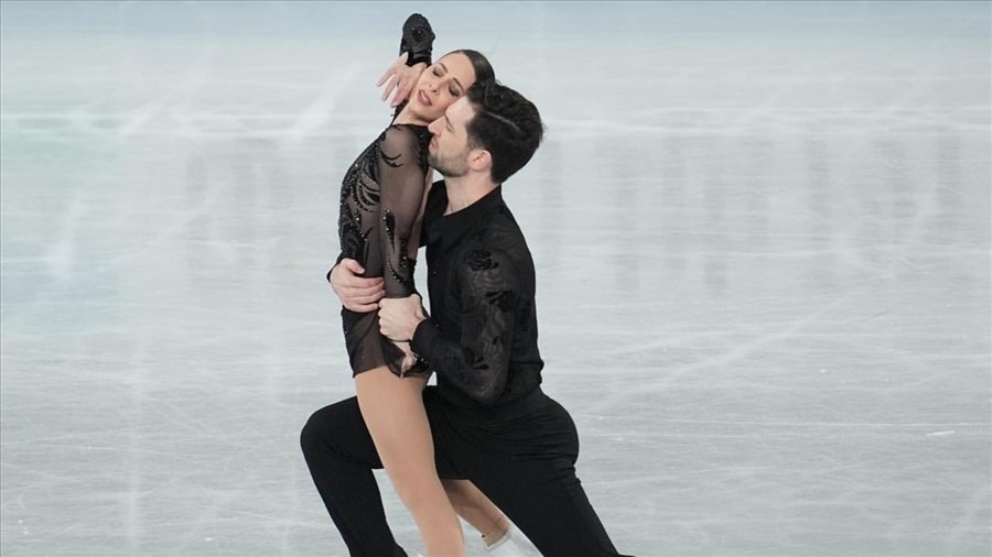Maxime Deschamps et sa partenaire en action cet automne à l'international 