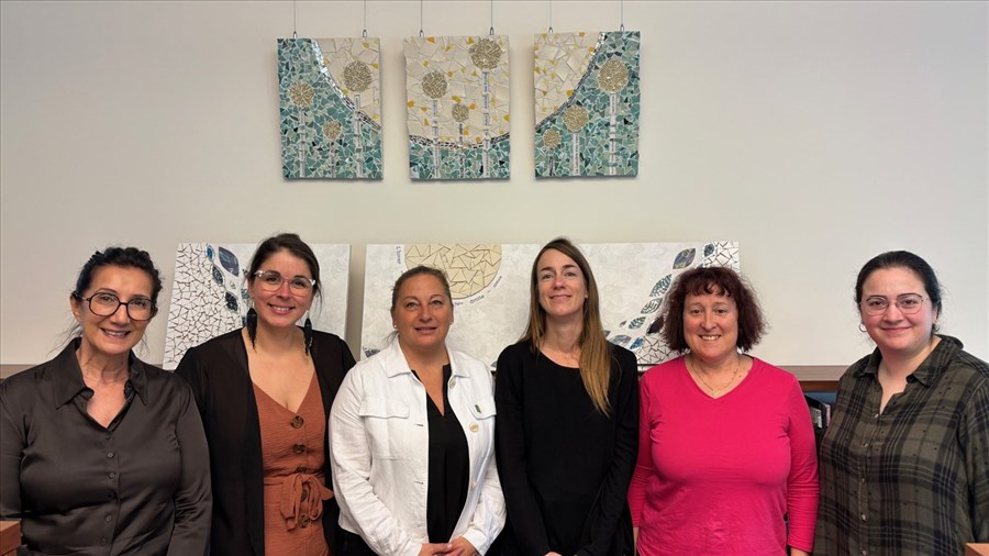 Deux œuvres signées Roxane Campeau viennent enrichir la bibliothèque Marie-Uguay