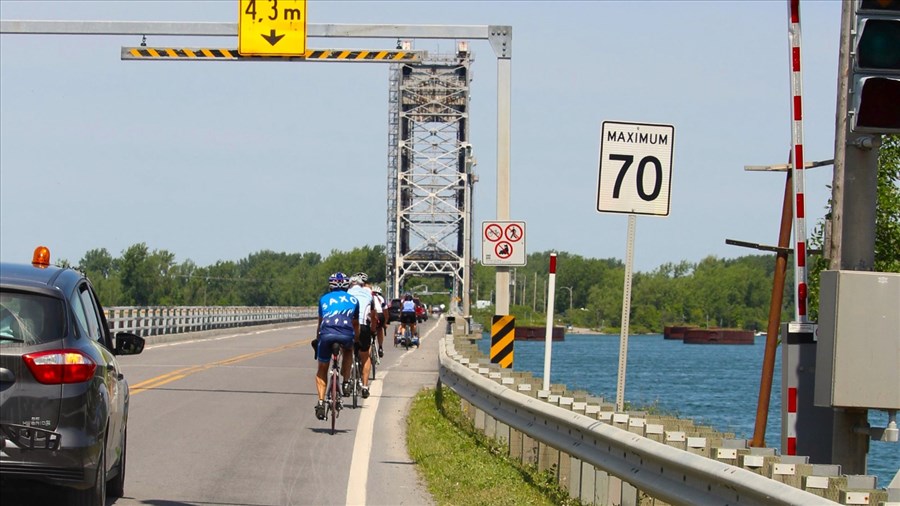 Sécurité améliorée pour les cyclistes sur le pont Saint-Louis-de-Gonzague