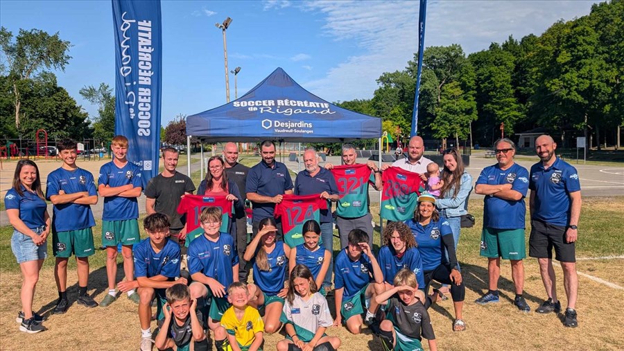 Des parents bénévoles insufflent un nouveau souffle au soccer récréatif de Rigaud