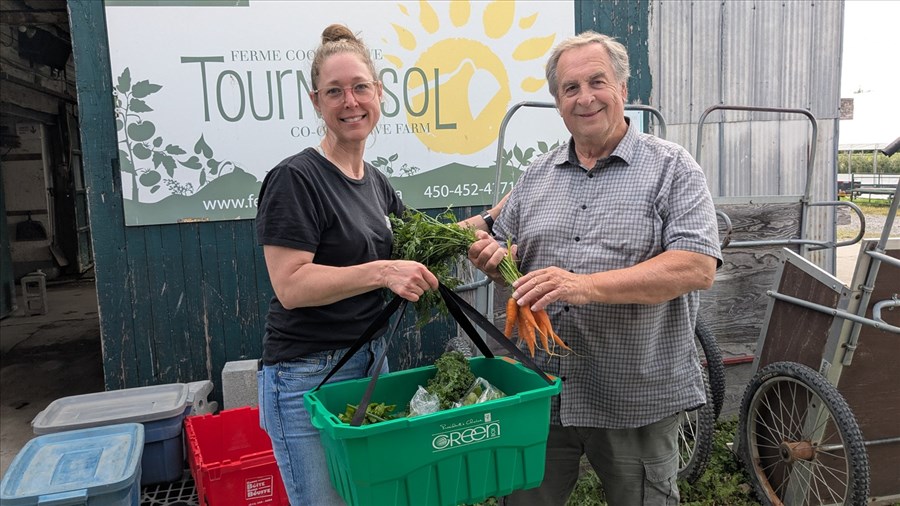Nourrir pour mieux réussir : des paniers frais pour rapprocher les familles des producteurs locaux