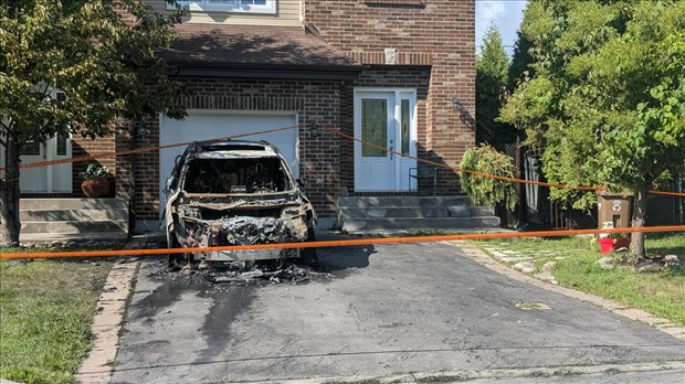 Incendie d’une voiture sur la rue Tonnancour à Vaudreuil-Dorion