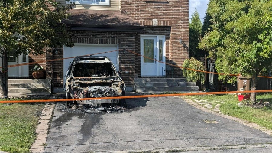 Incendie d’une voiture sur la rue Tonnancour à Vaudreuil-Dorion