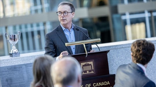 La Banque du Canada réduit son taux directeur à 2.5% 