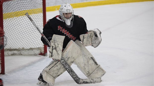 Le parcours de Daphné Dupuy, gardienne de but des Pionniers